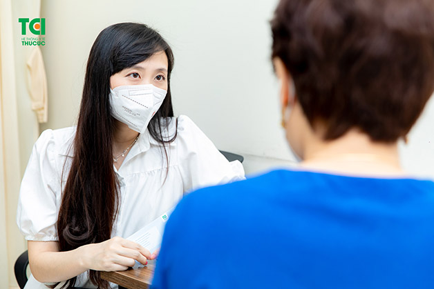 Thay đổi tâm trạng, lo âu, trầm cảm