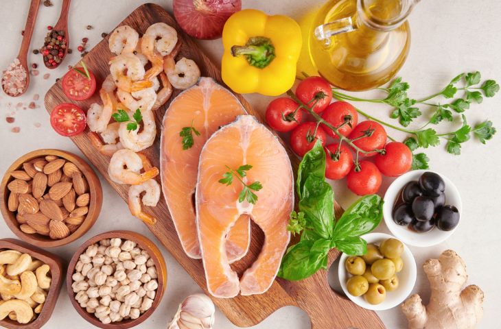 Gợi ý thực đơn một ngày phòng loãng xương cho người cao tuổi