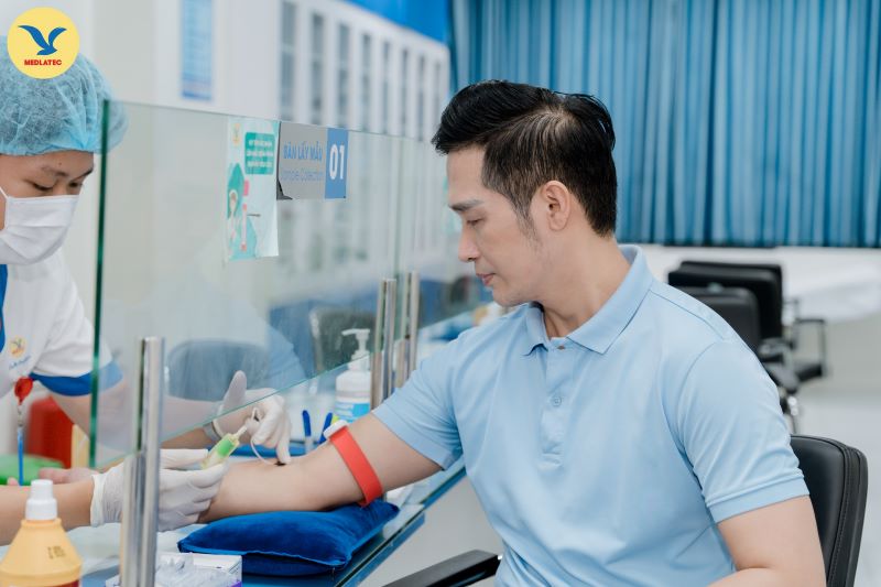 Quy trình xét nghiệm viêm gan B mạn tính tại nhà tại Medlatec