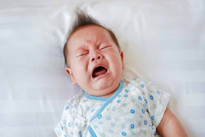 Kh&agrave;n tiếng v&agrave; đau họng k&eacute;o d&agrave;i l&agrave; g&igrave;?