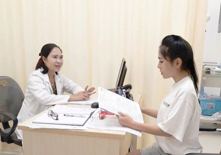 Khám lâm sàng tổng quát dành cho nữ giới