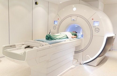 Chụp MRI và CT là gì trong chẩn đoán hình ảnh?