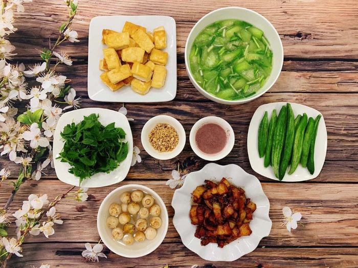 Ăn uống mùa hè: Những lưu ý quan trọng để bảo vệ sức khỏe trong ngày nắng nóng