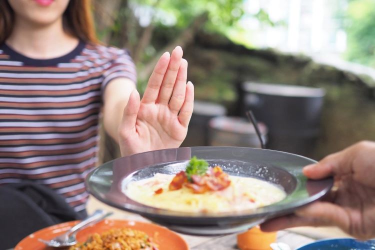 Người thường xuyên bỏ bữa sáng có nguy cơ thiếu vitamin gì?