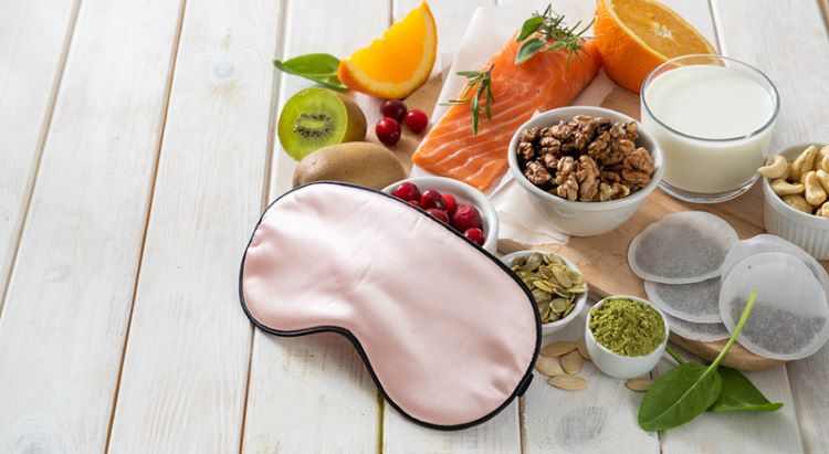 Ăn gì để ngủ ngon hơn? 10 thực phẩm quen thuộc nên có trong thực đơn buổi tối