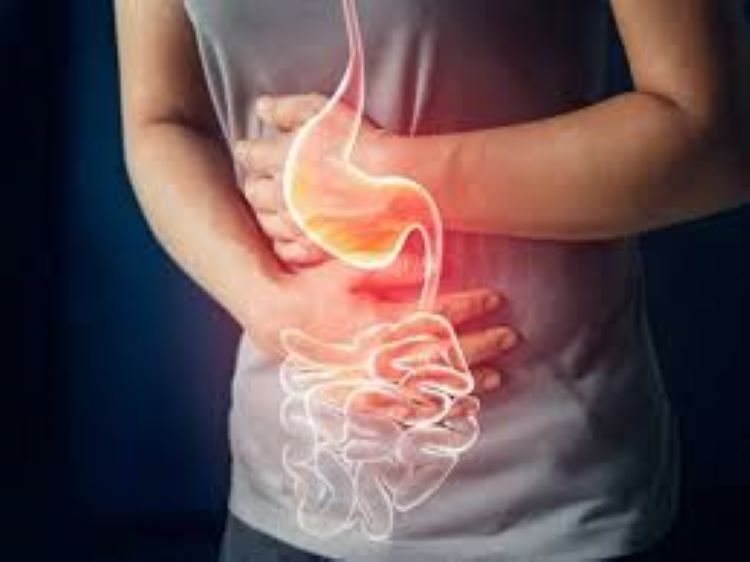 7 thói quen ăn uống tưởng bình thường nhưng có thể khiến dạ dày khó chịu