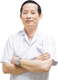 GS.TS.BS Kiều Đình Hùng